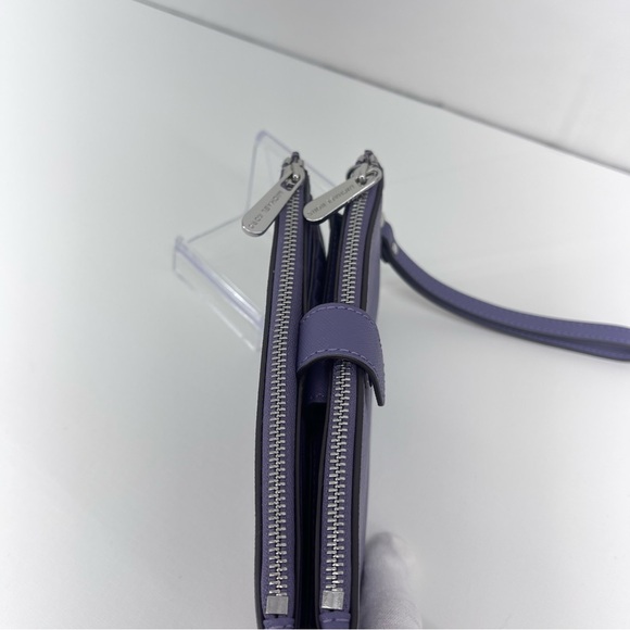 Michaell Kors Double Zip Wallet/Wristlet Purple - Picture 5 of 6